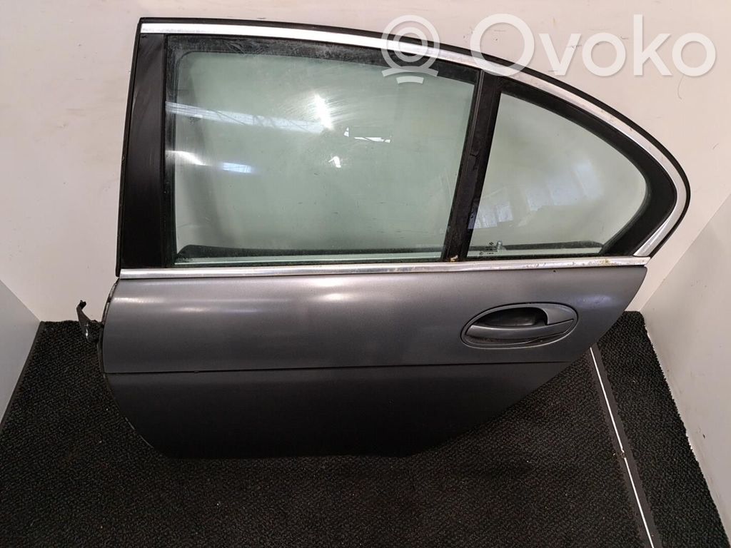 BMW 7 E65 E66 Galinės durys 