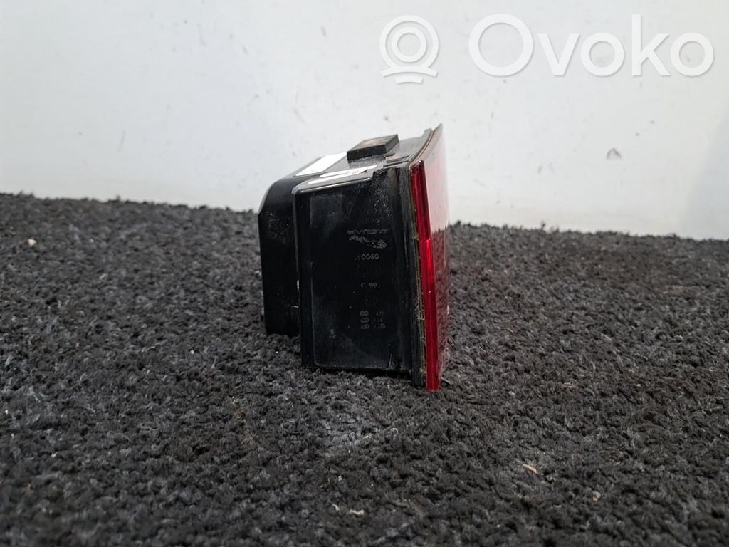 Takaluukun takavalot   J9C38014