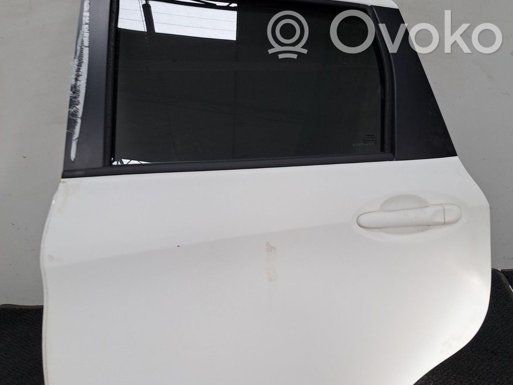 Nissan Note (E12) Galinės durys 