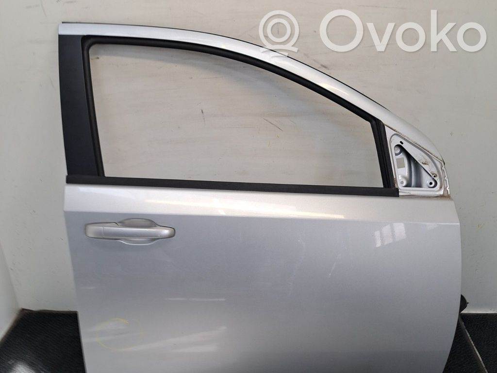 Dodge Journey Дверь 