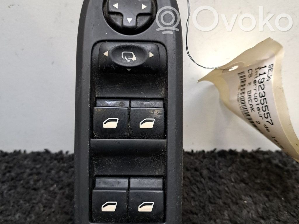 Electric window control switch   00006490NR