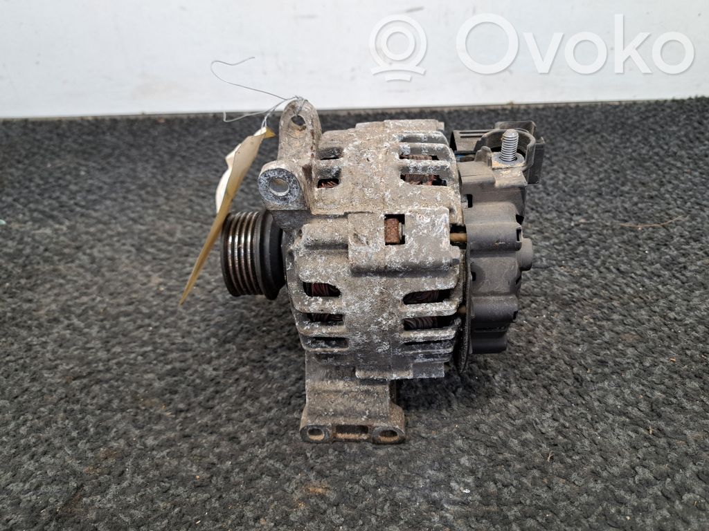 Mercedes-Benz A W169 Alternator 