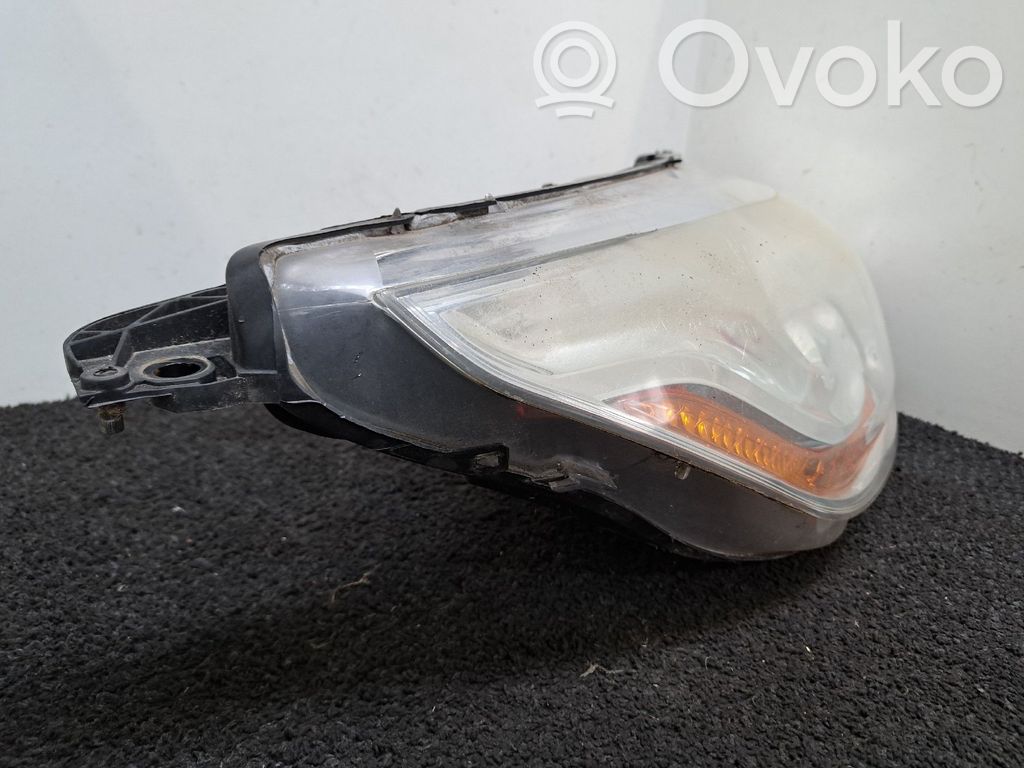 Citroen C4 II Phare frontale 