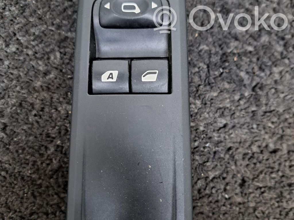 Interruptor del elevalunas eléctrico   96637530XT