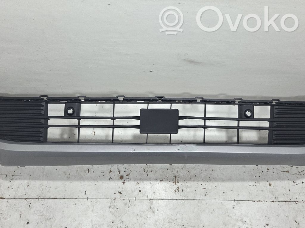 Ford Explorer VI Front bumper lip 