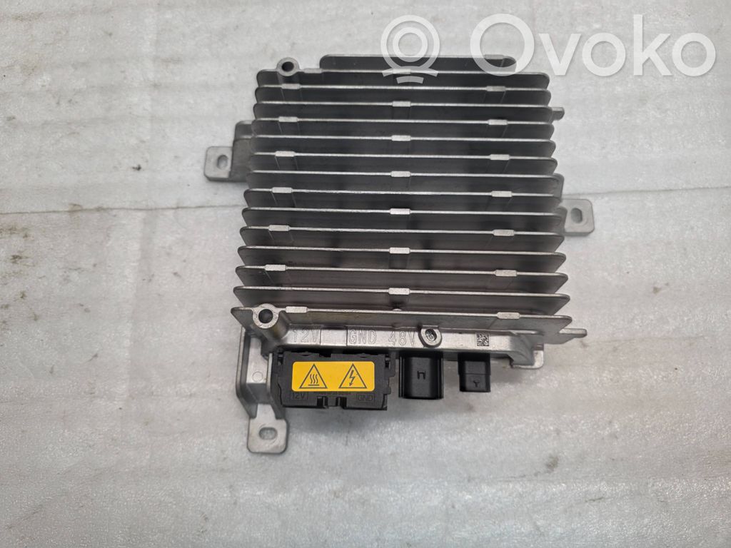 Audi A3 8Y Inversor/convertidor de voltaje 