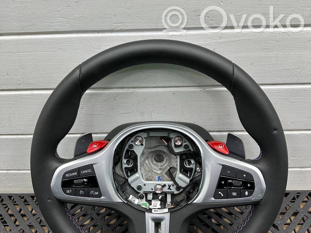 BMW M5 F90 Steering wheel 