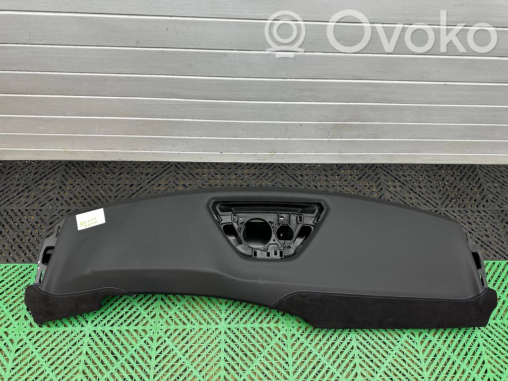 BMW X1 U11 Panelė 