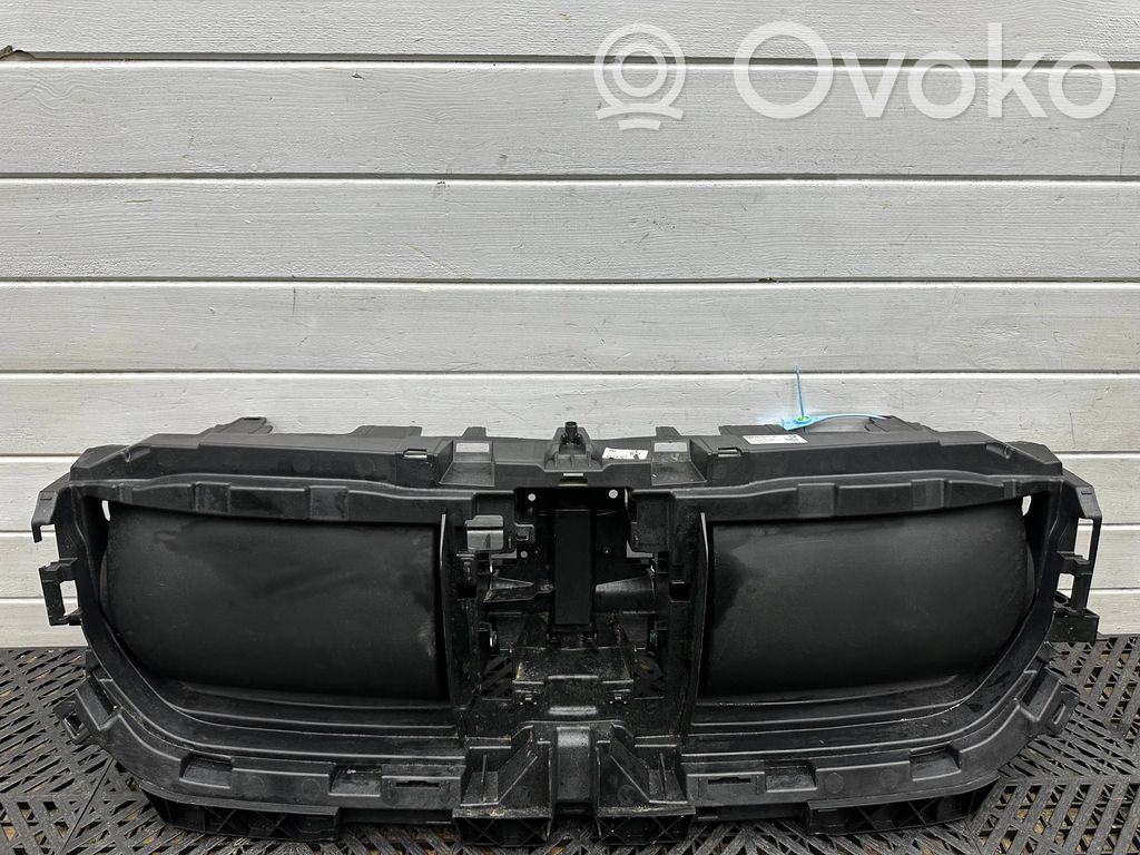 Radiatorių apdaila   5A112F8