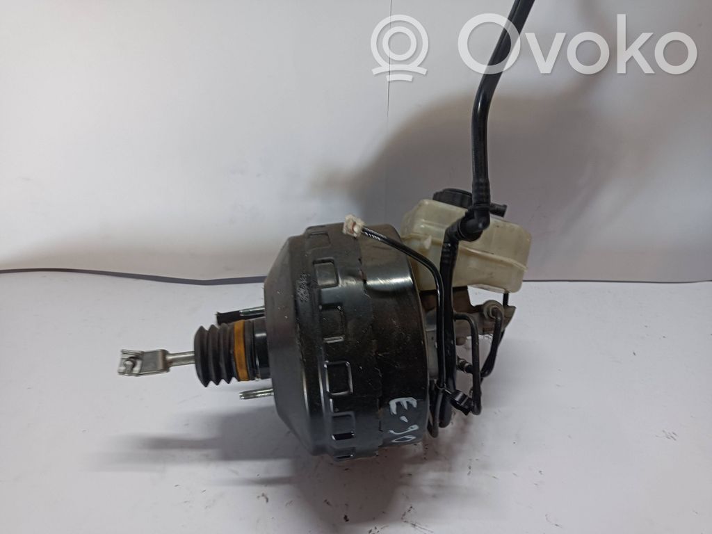 BMW 3 E90 E91 Brake booster 