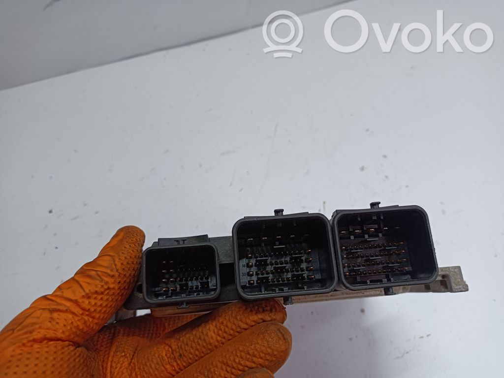 Engine control unit/module   0261201863,9666235880,9663193780