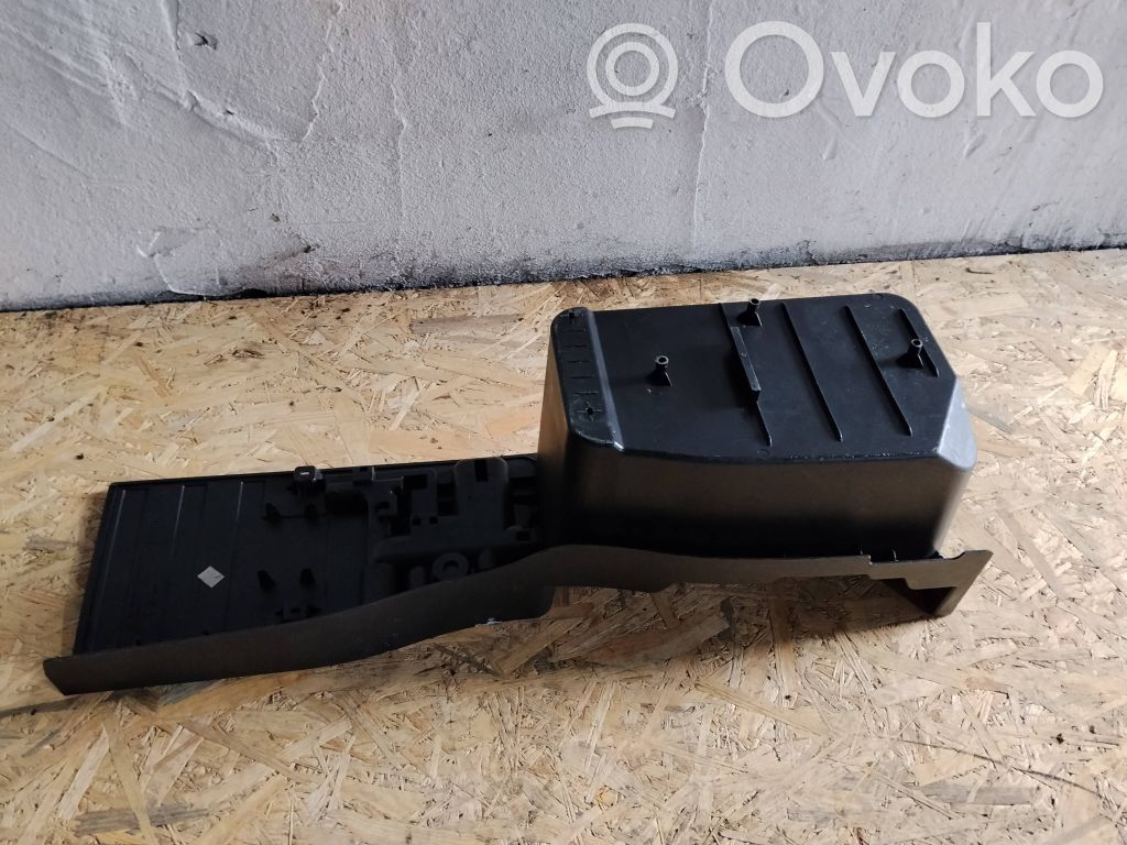 Other trunk/boot trim element   6981050,10859510