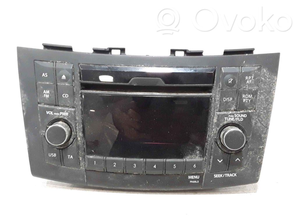 Suzuki Swift IV Panel / Radioodtwarzacz CD/DVD/GPS 