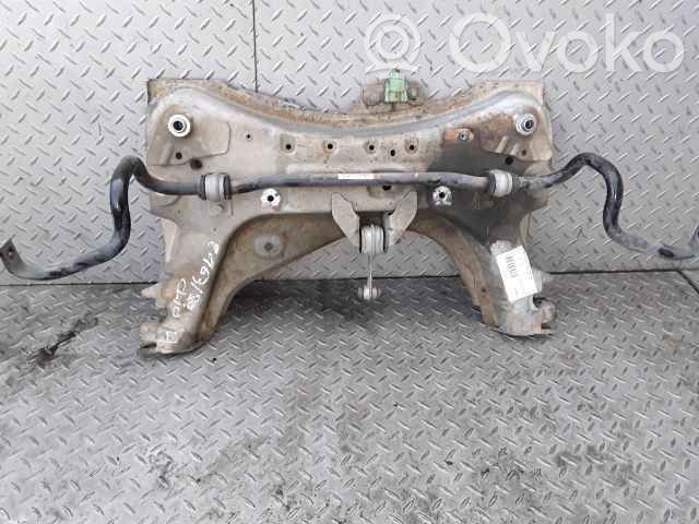 Renault Clio III Priekinis traversas 