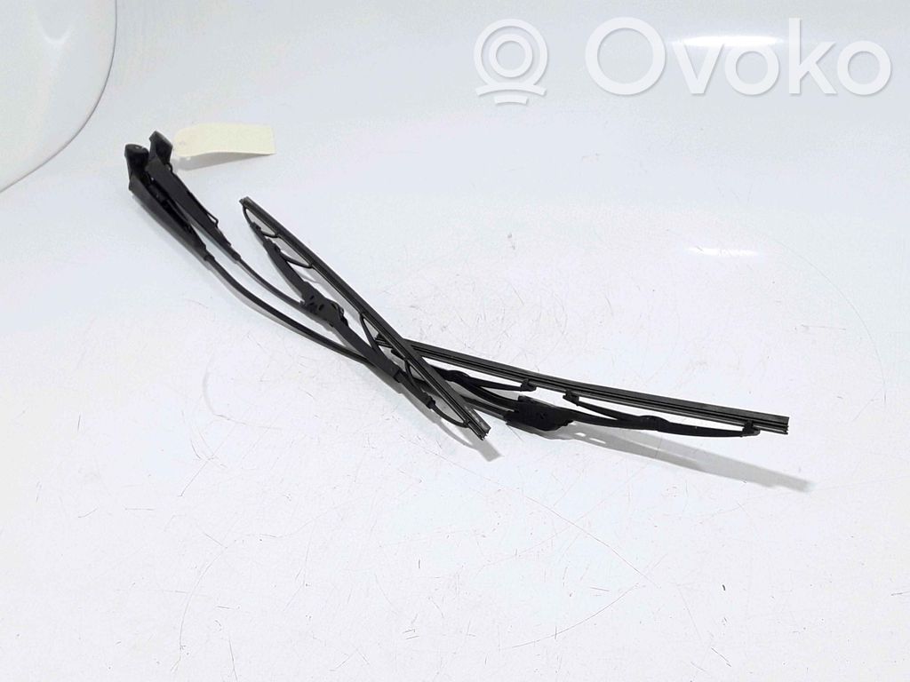 Volkswagen Fox Ramię wycieraczki szyby przedniej / czołowej 