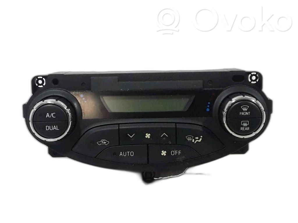Toyota Yaris Panel klimatyzacji 