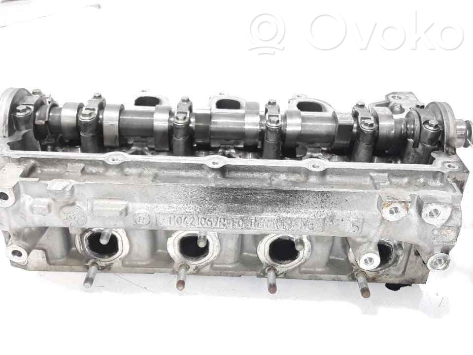 Renault Clio III Engine head 