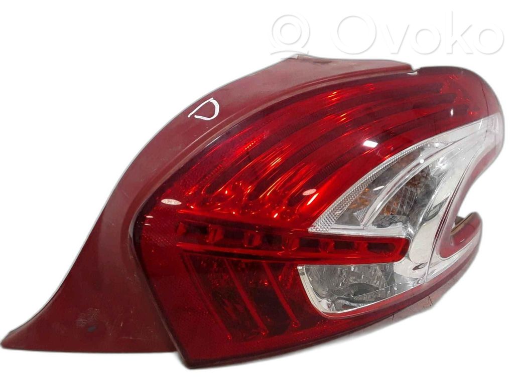Peugeot 2008 I Lampă spate în caroserie 