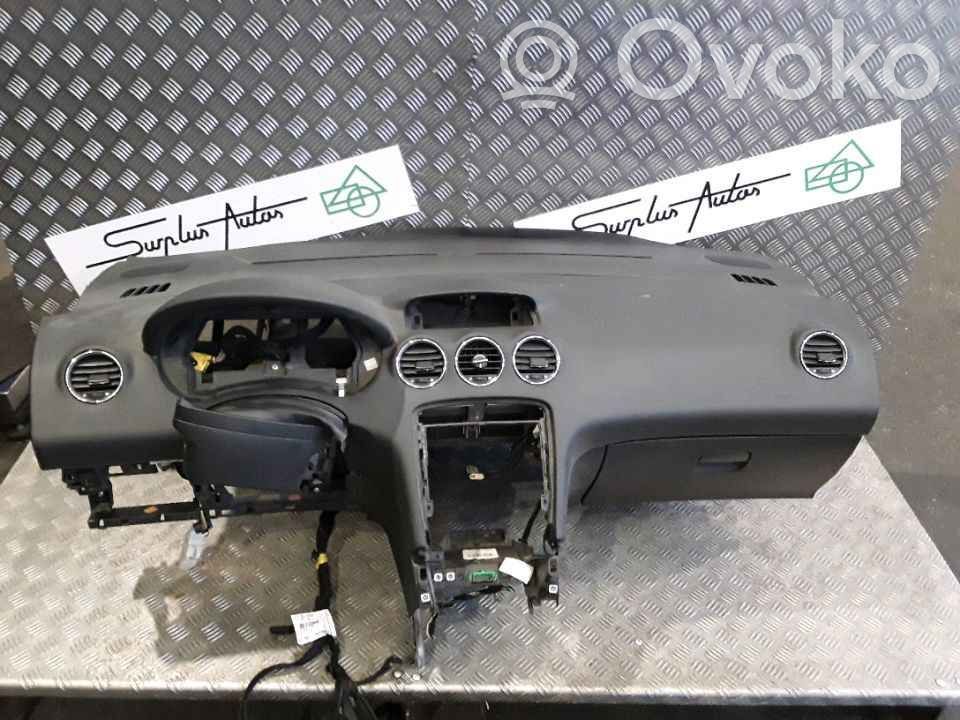 Peugeot 3008 I Deska rozdzielcza 
