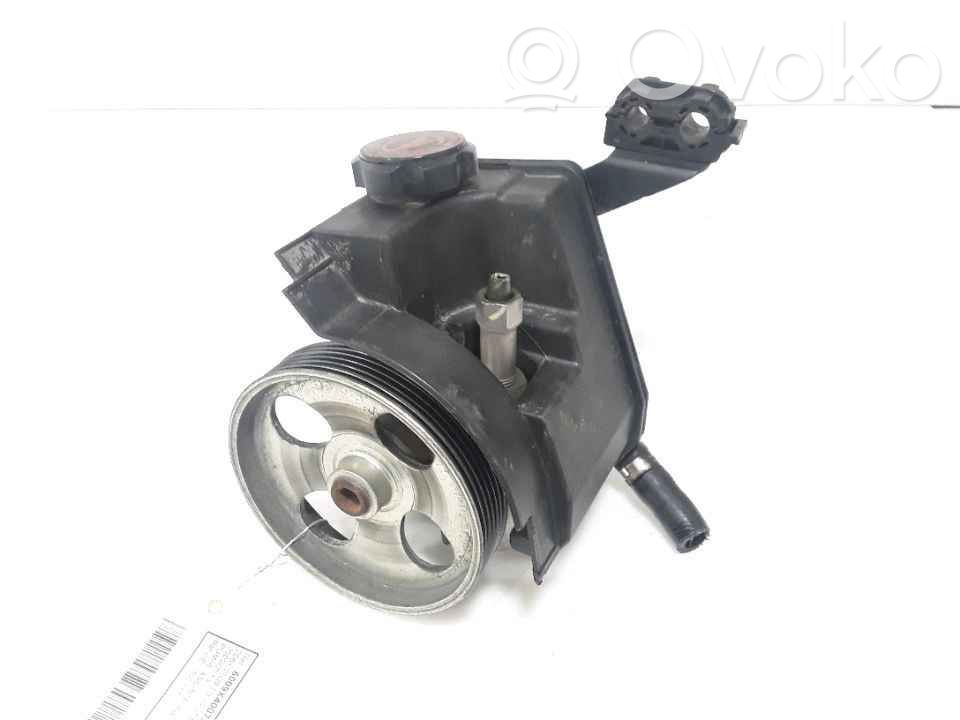 Peugeot 206 Ohjaustehostimen pumppu 