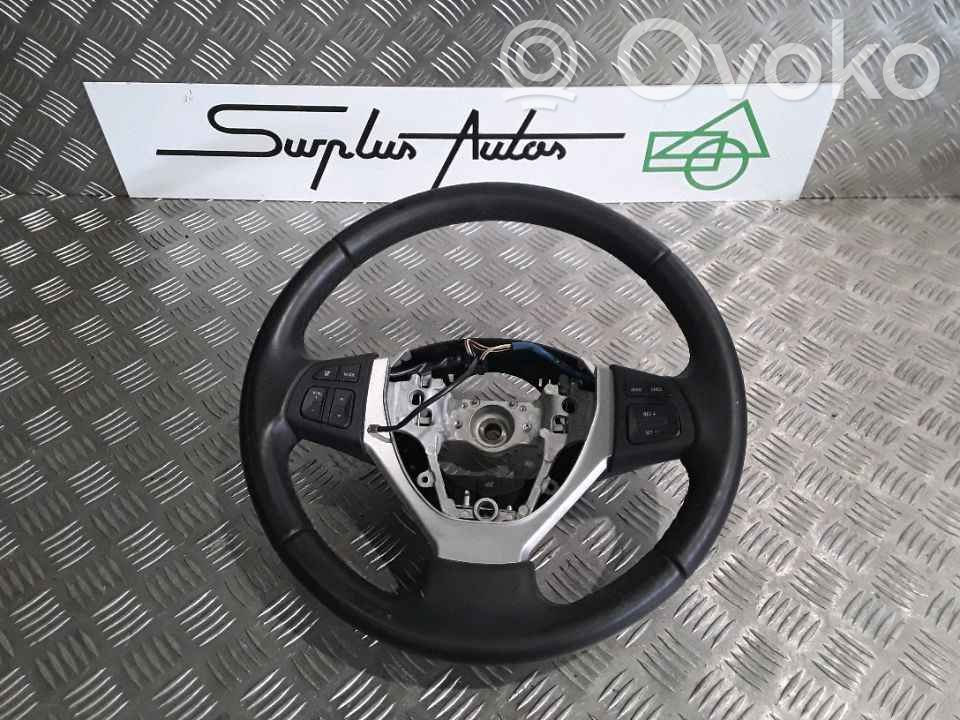 Suzuki Swift IV Ohjauspyörä 