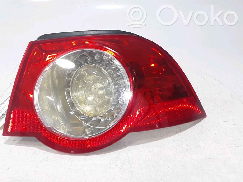 Volkswagen Eos Lampa tylna 