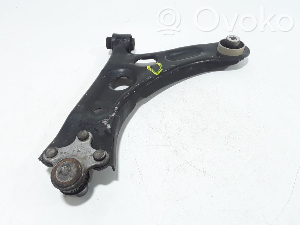 Opel Corsa A Etu-alatukivarren haarukkavipu 