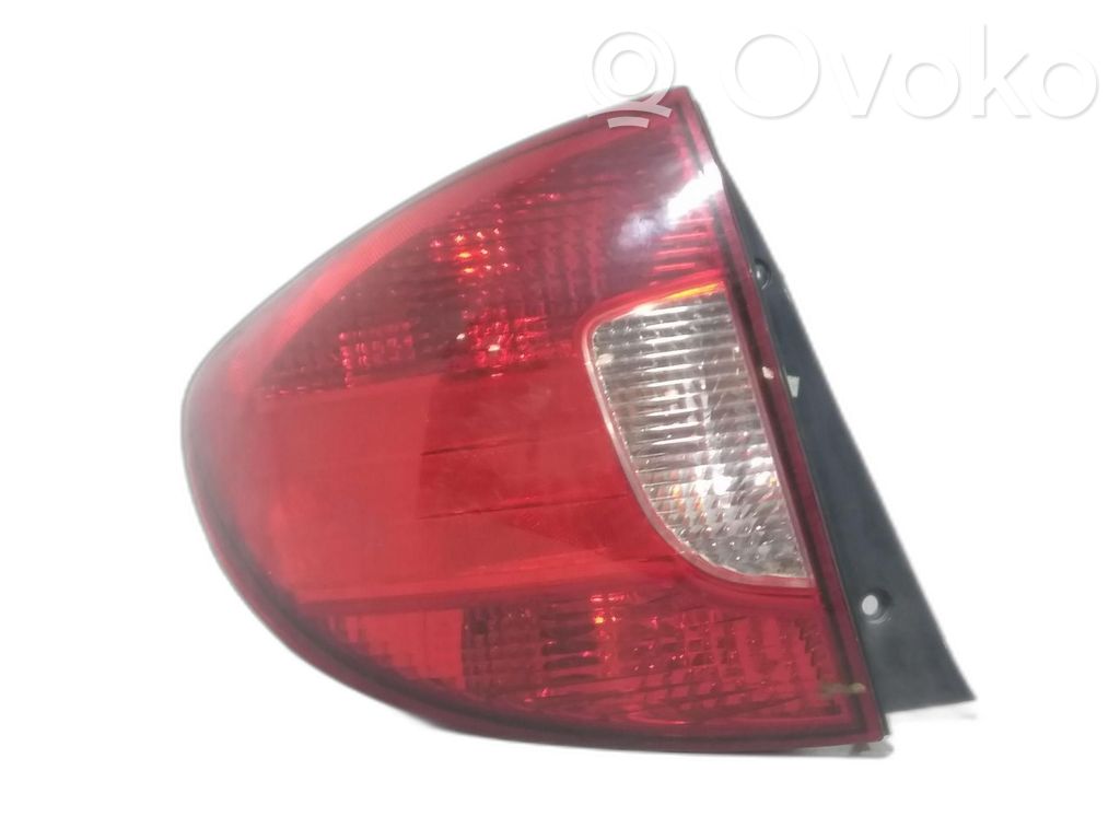 KIA Rio Lampă spate în caroserie 