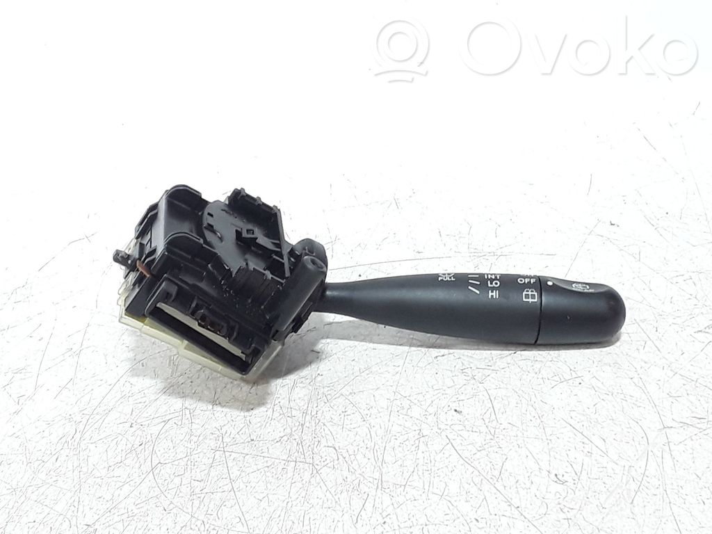 Suzuki Alto Interruptor de luz 