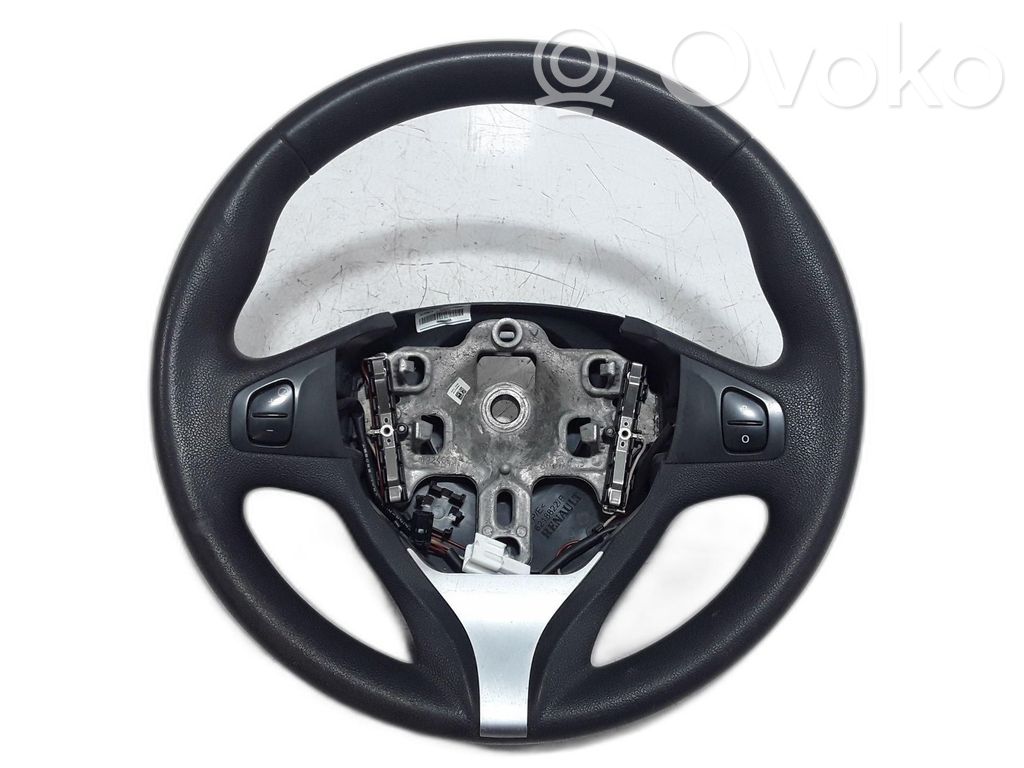 Renault Clio IV Ohjauspyörä 