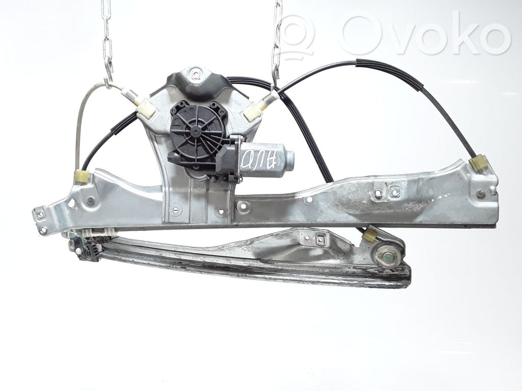Renault Clio III Macara ușă față cu motor 