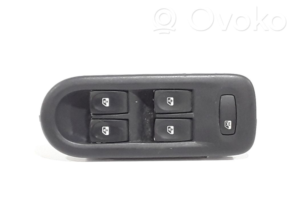 Electric window control switch   8200214945,8200356541,20260549,35252464,VDMS13