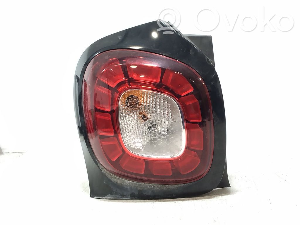Smart ForTwo III C453 Aizmugurējais lukturis virsbūvē 