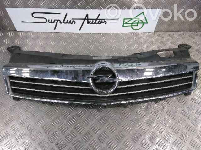 Opel Astra H Griglia superiore del radiatore paraurti anteriore