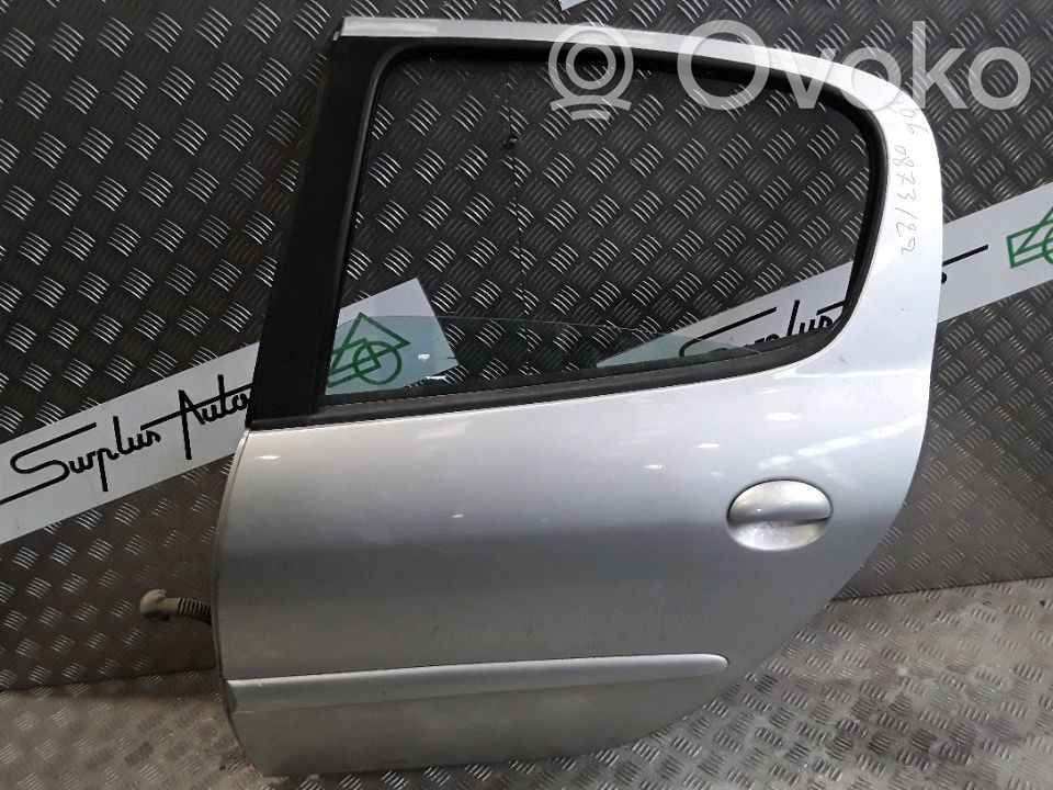 Peugeot 206 Drzwi tylne