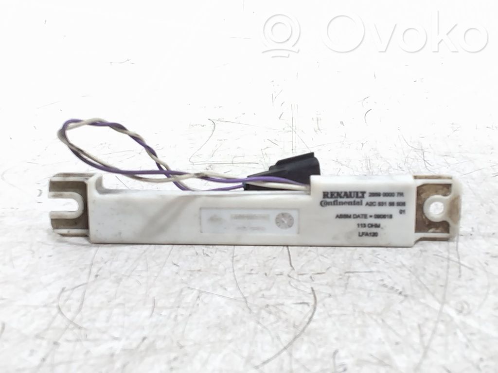 Renault Clio IV Antena systemu bezkluczykowego