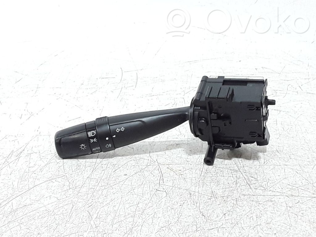 Suzuki Swift II Lichtschalter 