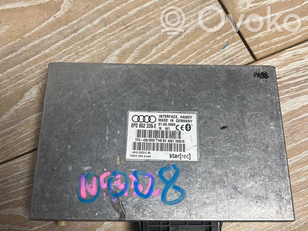 Unidad de control/módulo de bluetooth   8P0862335E