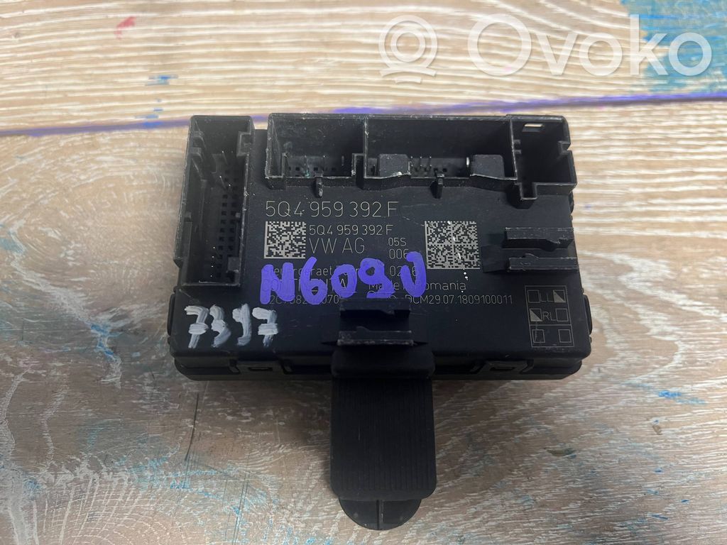 Audi A1 Unitate/modul comandă uși 