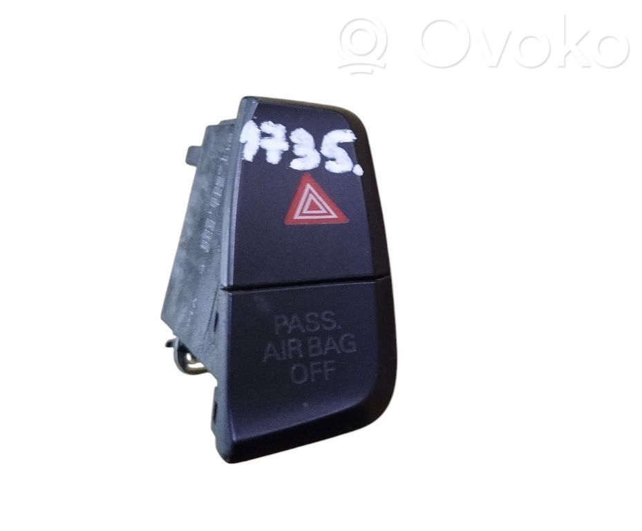 Audi A4 S4 B8 8K Hazard light switch 