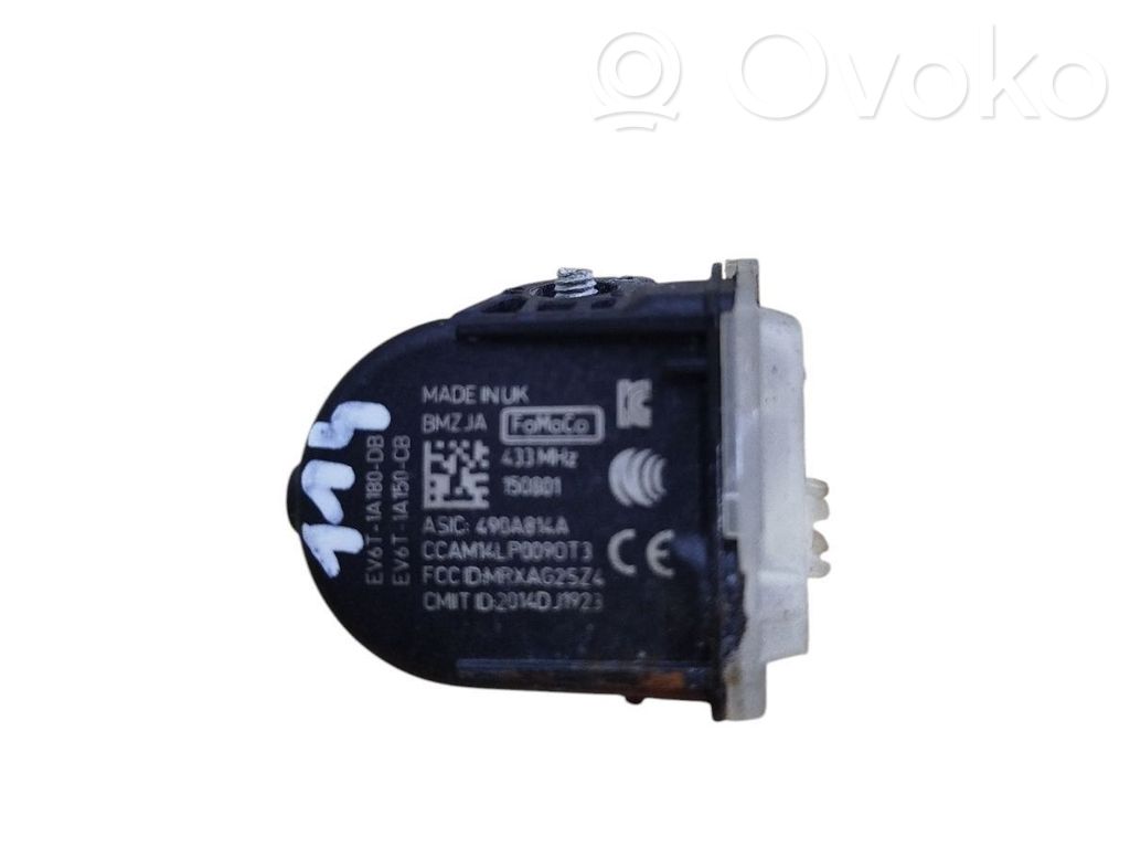 Ford C-MAX II Sensor de presión del neumático 