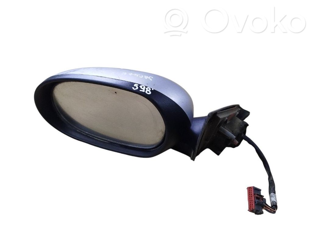 Opel Zafira B Front door electric wing mirror 