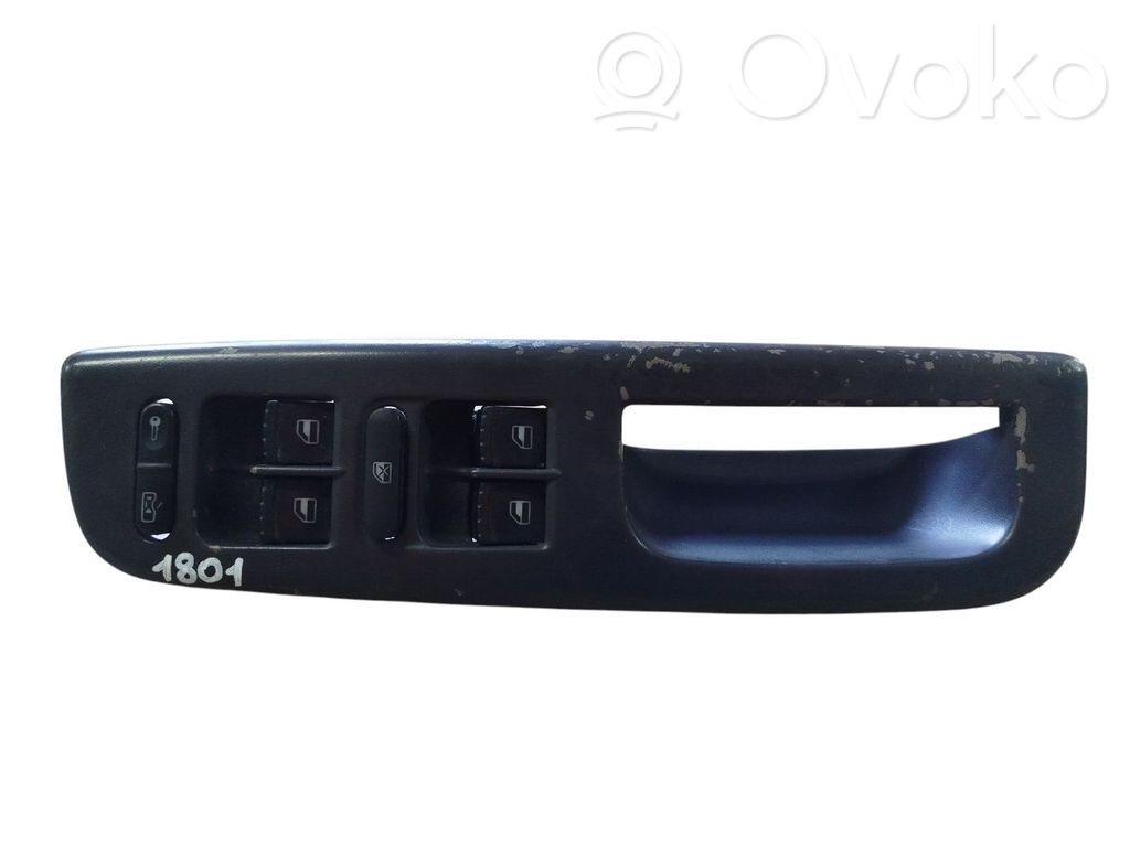 Skoda Fabia Mk1 (6Y) Electric window control switch 