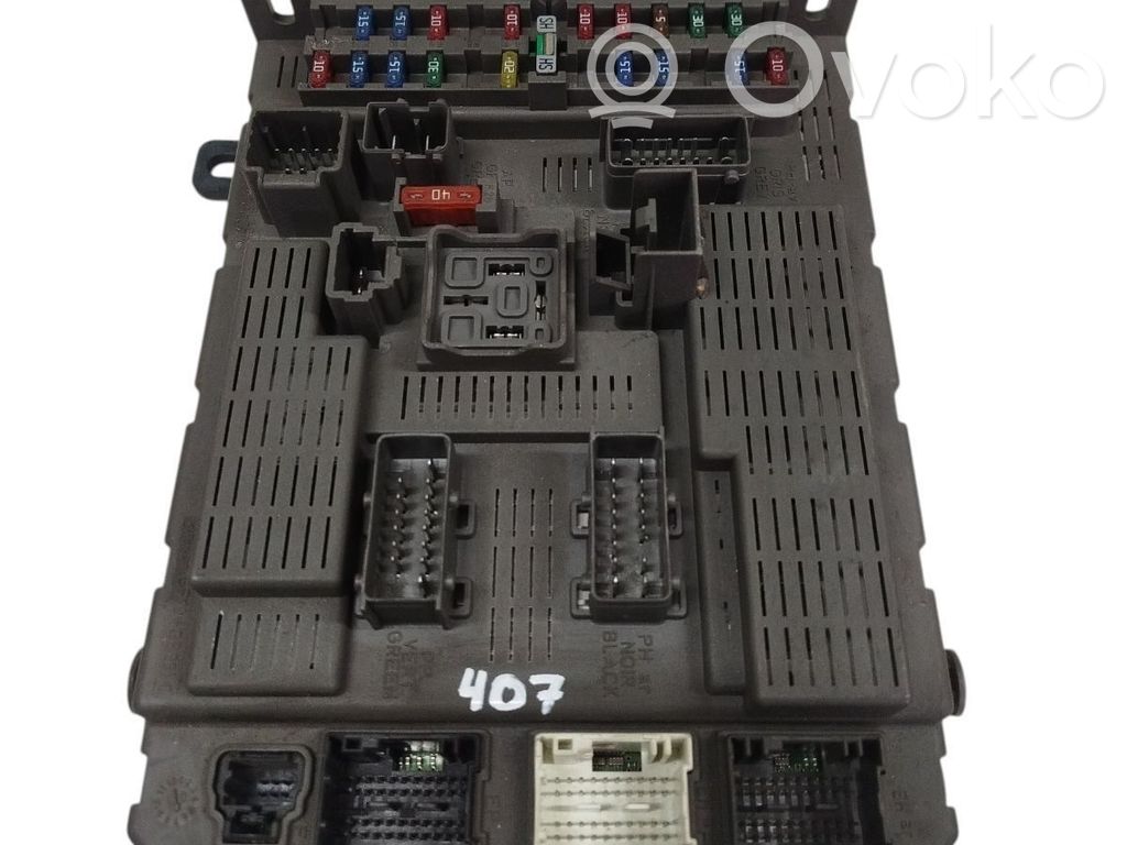 Citroen C5 Fuse module 