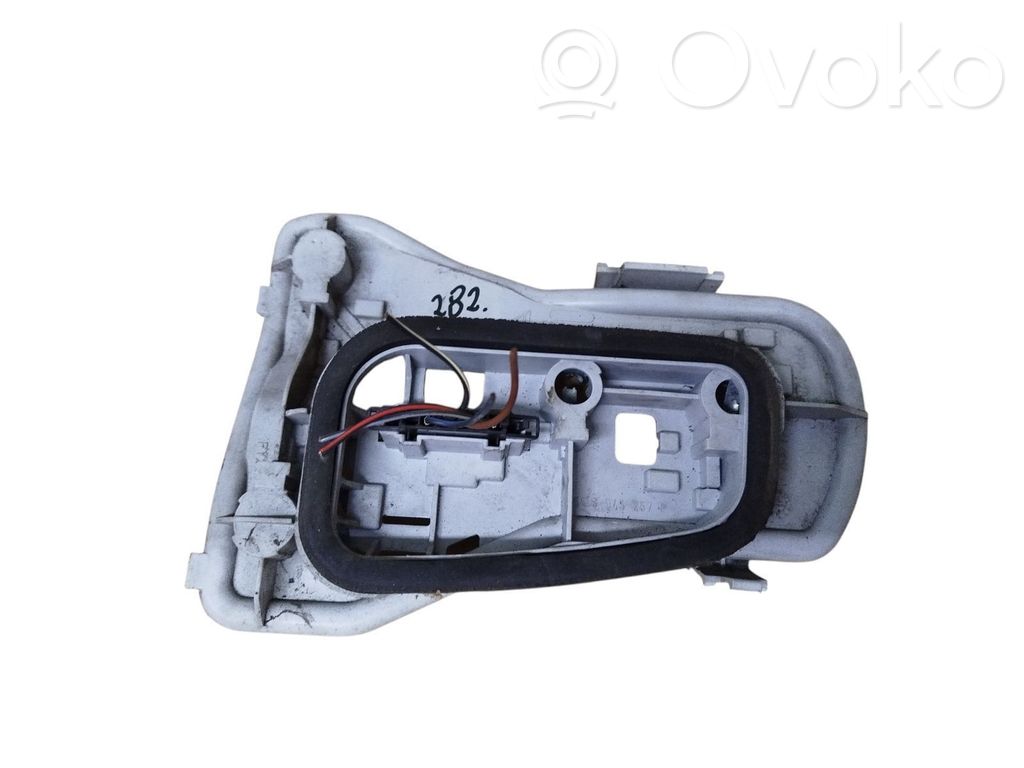 Lampa tylna   6Q6945257F