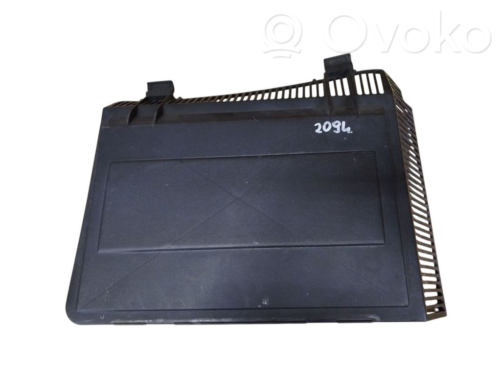 BMW 5 E39 Air filter box cover 