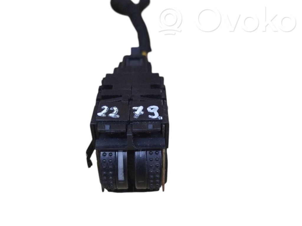 Volkswagen PASSAT B5 Headlight level height control switch 