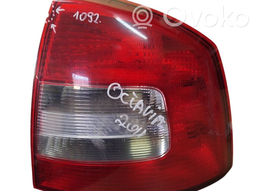 Skoda Octavia Mk2 (1Z) Lampa tylna 