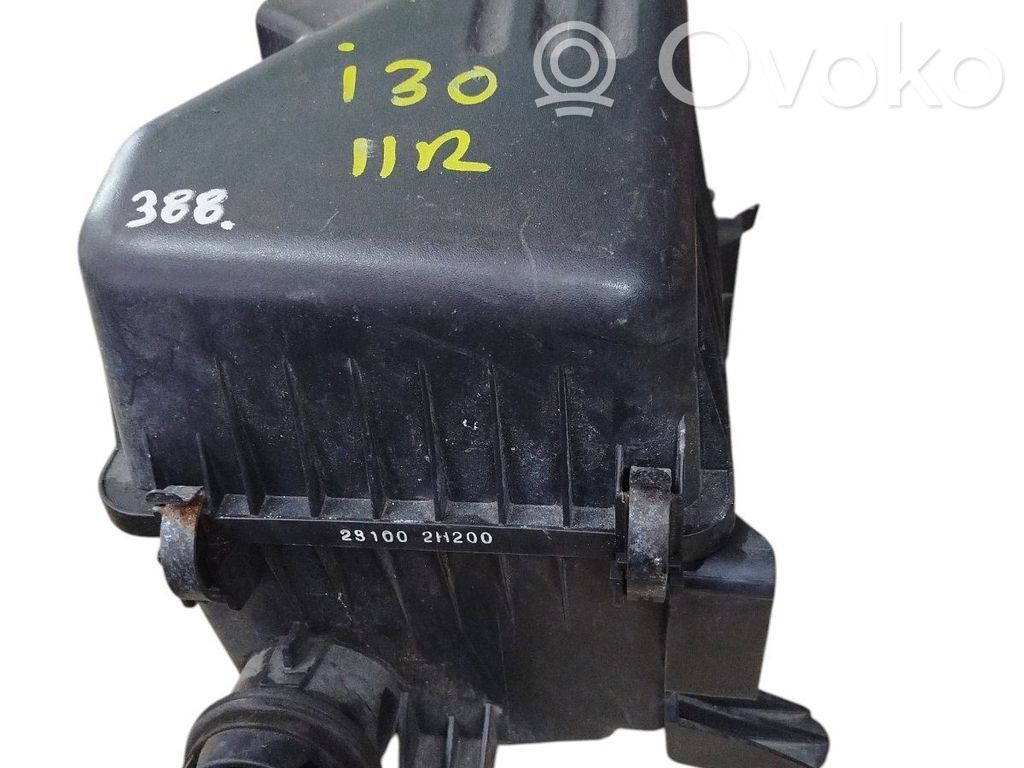 Hyundai i30 Air filter box 