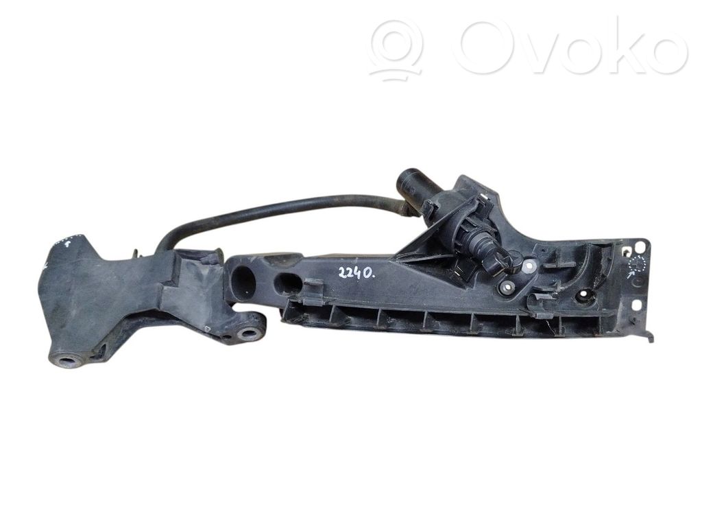 Audi A4 S4 B8 8K Halterung Scheinwerfer 